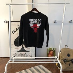 Chicago Bulls Small Crewneck Hoodie